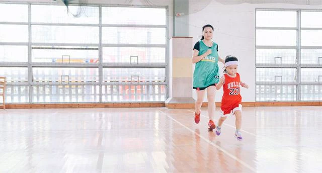 专业控卫如何调整心态应对高强度比赛_2